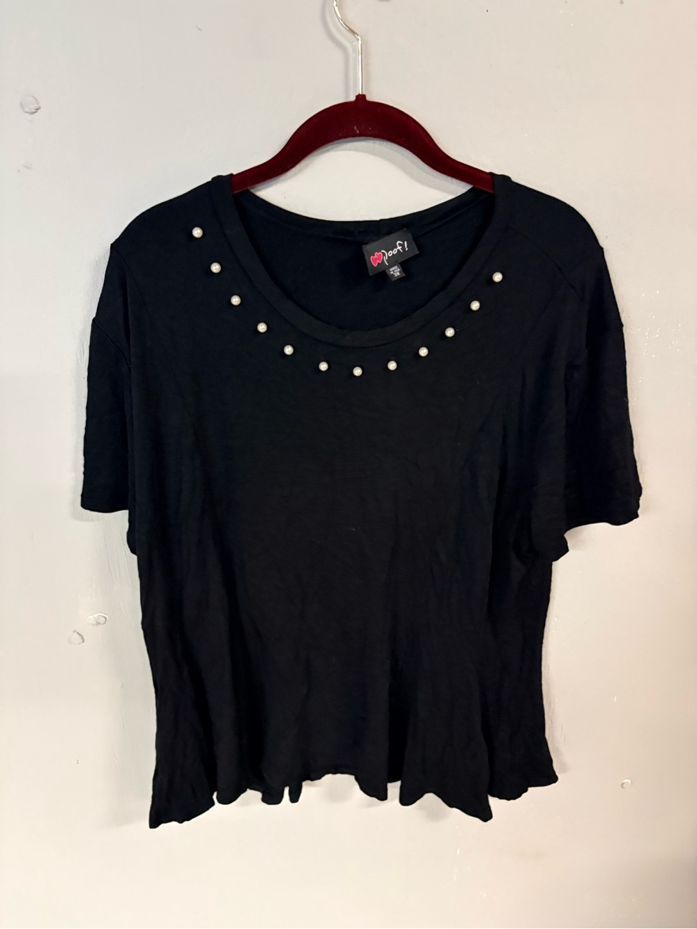 POOF! Black Short Sleeve Pearl-Accent Tee Womens 3X